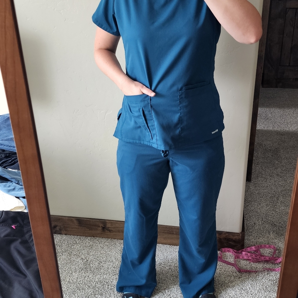 SET Grey's Active Barco scrubs M